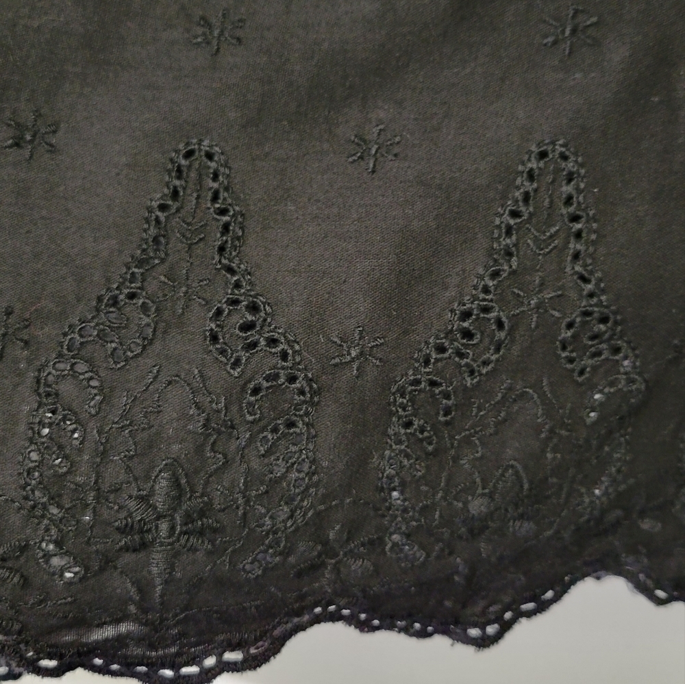 Old Navy lace trim poet blouse Black Jack M - Picture 8 of 13